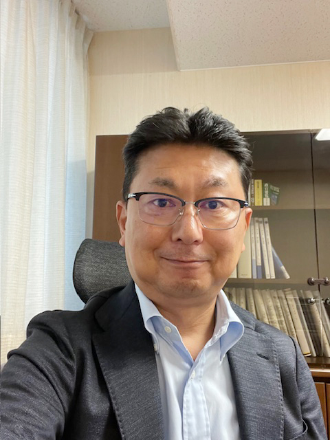 安藤 保彦